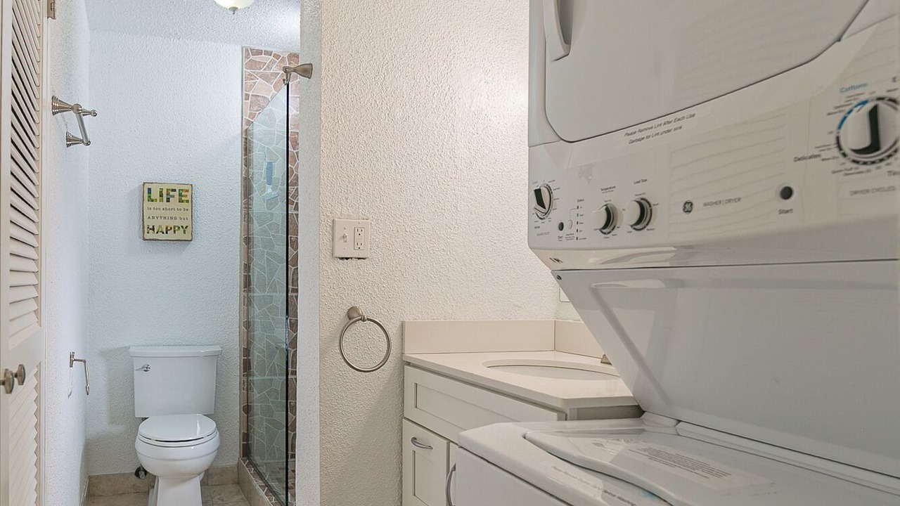 Photo of Bathroom in Bolongo Bay