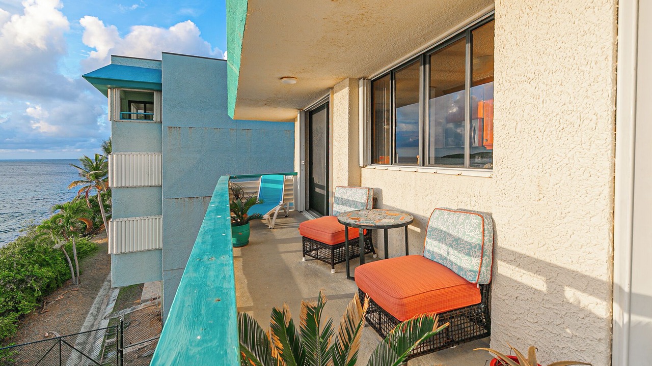 Photo of Patio Balcony in Bolongo Bay