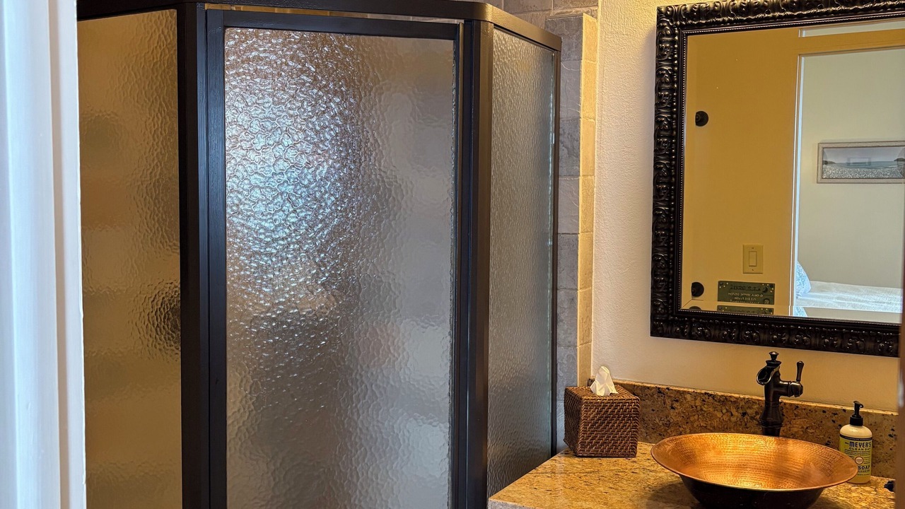 Photo of Bathroom in Estate Bordeaux