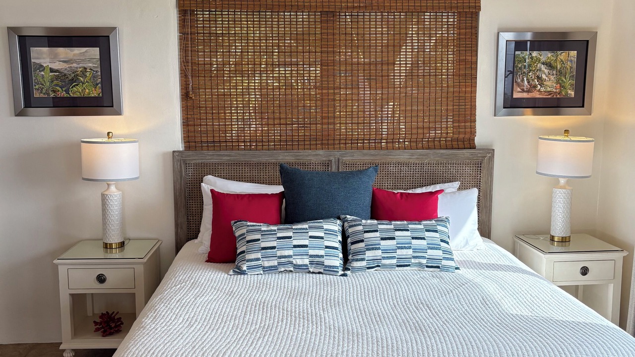 Photo of Bedroom in Estate Bordeaux
