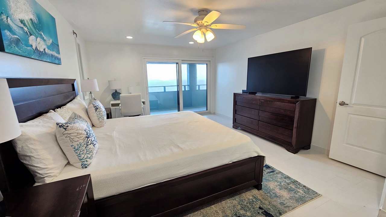 Photo of Bedroom in Bolongo Bay