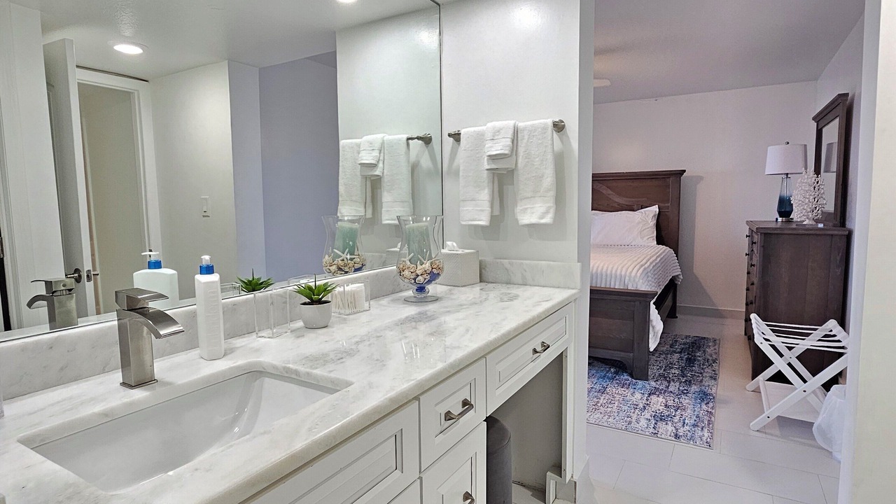 Photo of Bathroom in Bolongo Bay