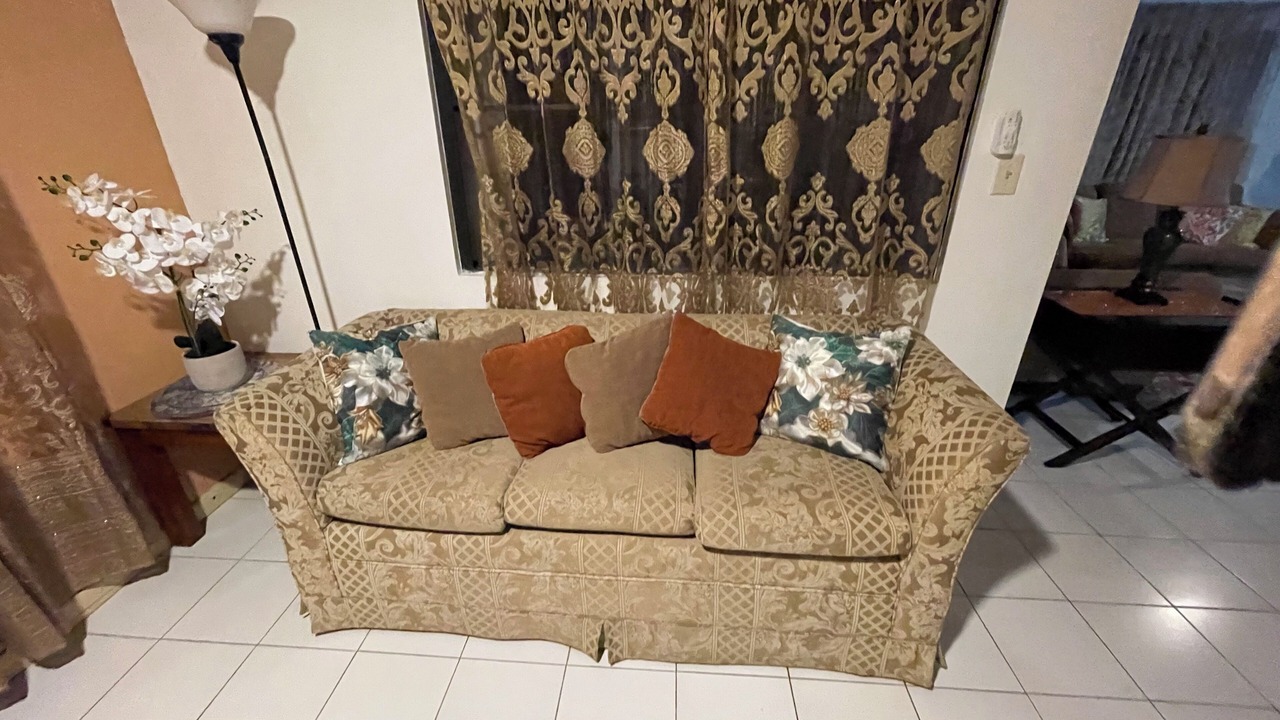 Photo of Livingroom in Flag Hill