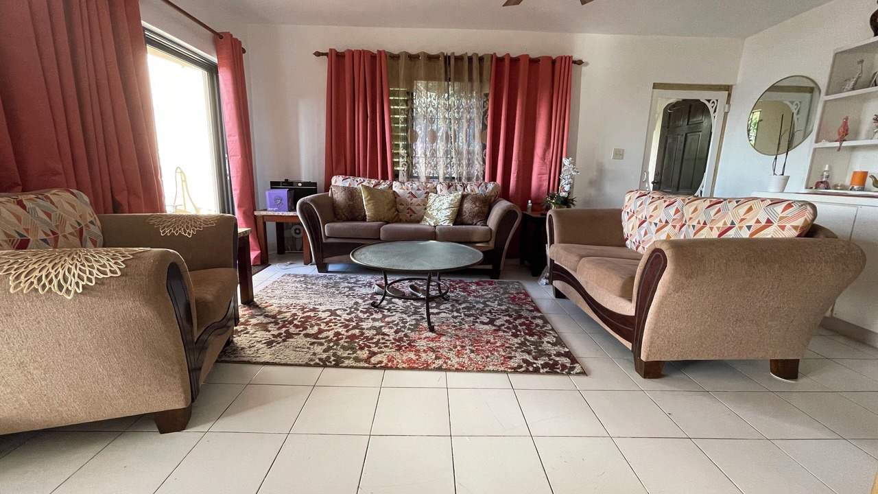 Photo of Livingroom in Flag Hill