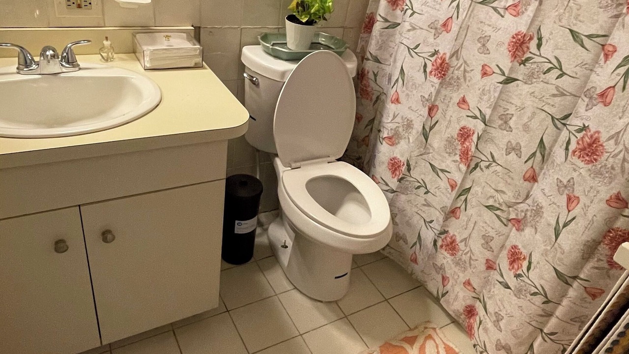 Photo of Bathroom in Flag Hill