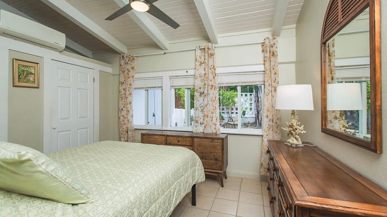 Photo of Bedroom in Estate East Street