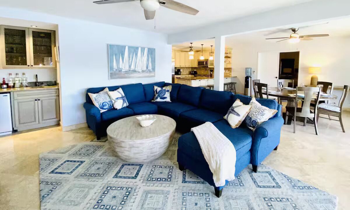 Photo of Livingroom in Great Cruz Bay