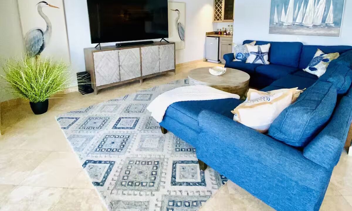 Photo of Livingroom in Great Cruz Bay