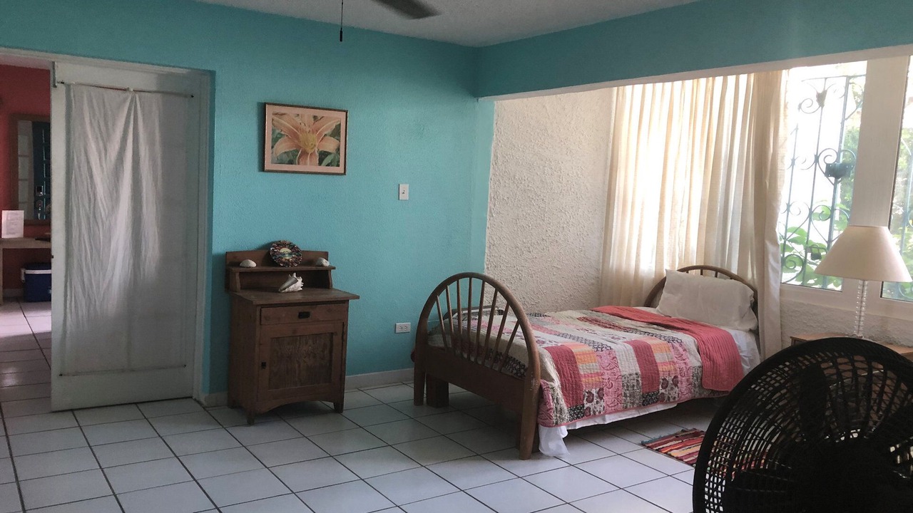 Photo of Bedroom in Estate Golden Rock
