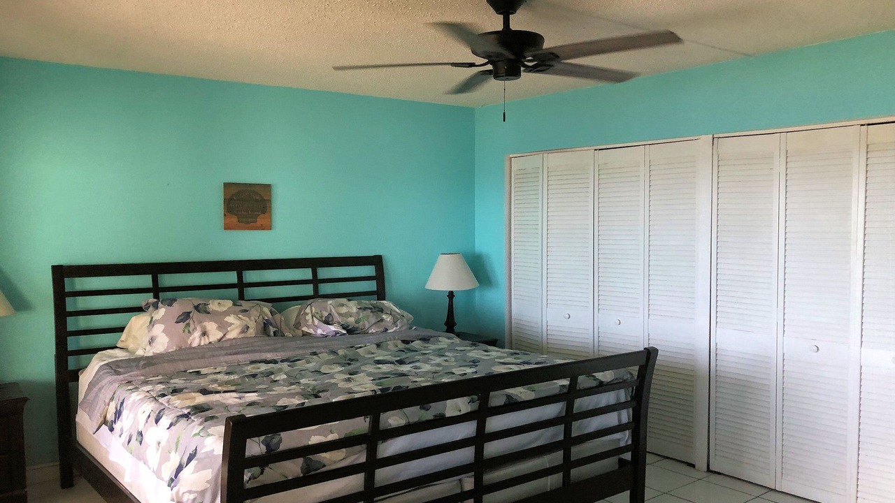 Photo of Bedroom in Estate Golden Rock