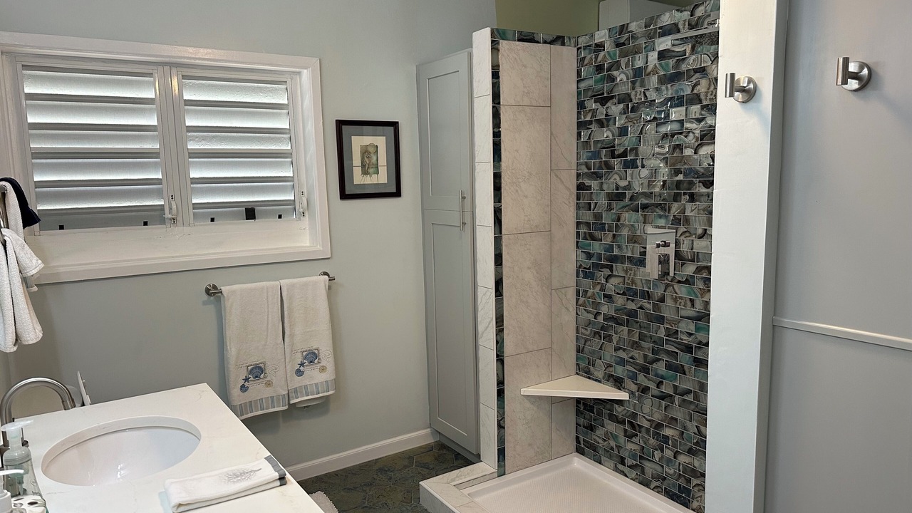 Photo of Bathroom in Slob
