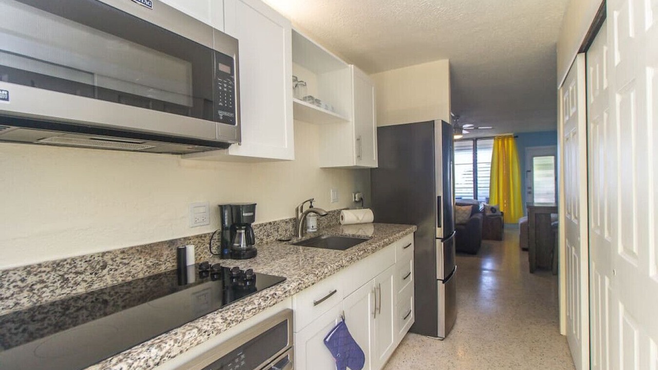 Photo of Kitchen in Estate Little Princess South