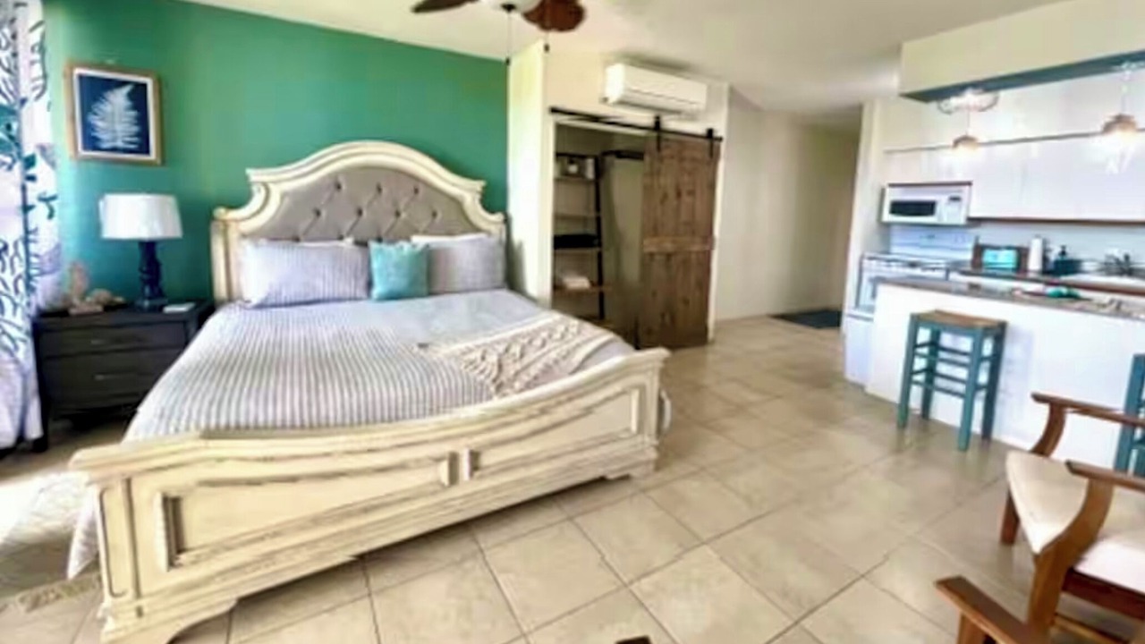 Photo of Bedroom in Estate Golden Rock