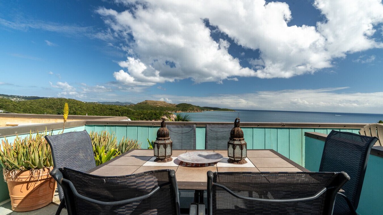 Photo of Outdoor in Bolongo Bay