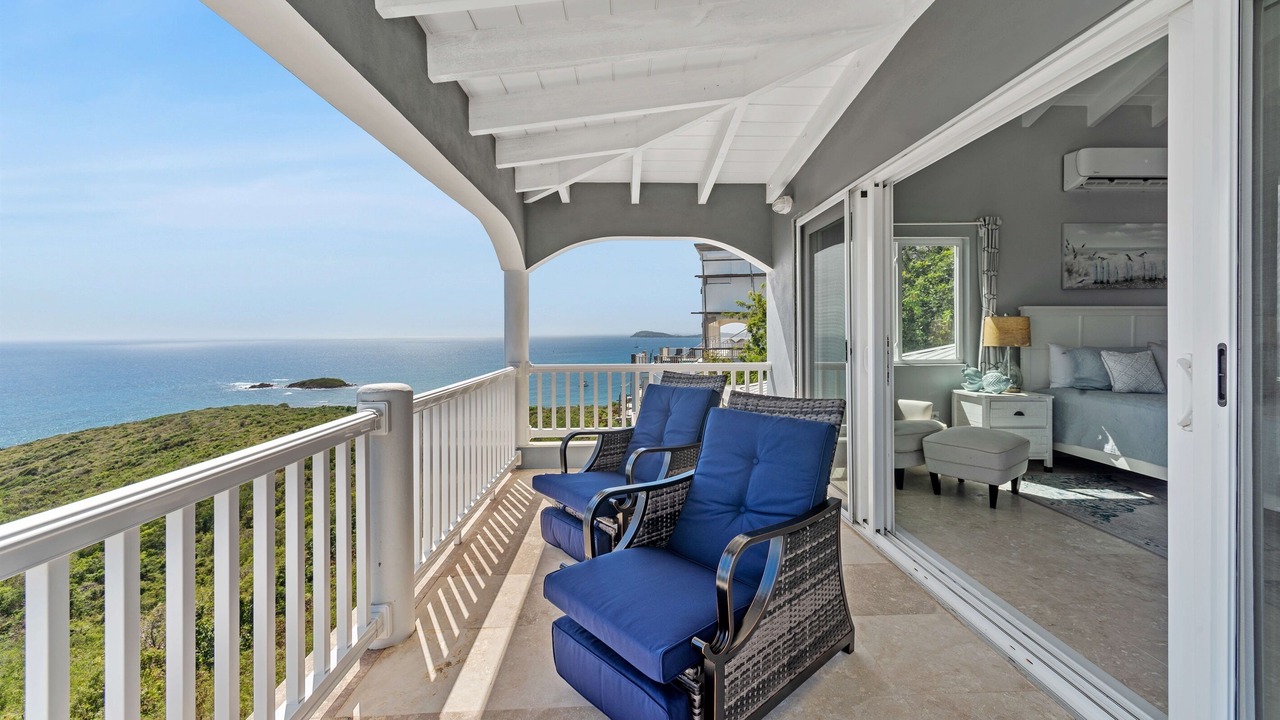 Photo of Patio Balcony in Green Cay Plantation