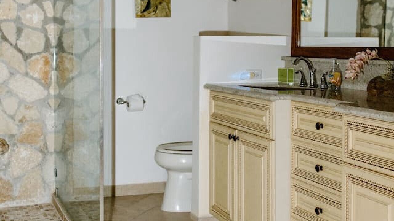 Photo of Bathroom in Testman