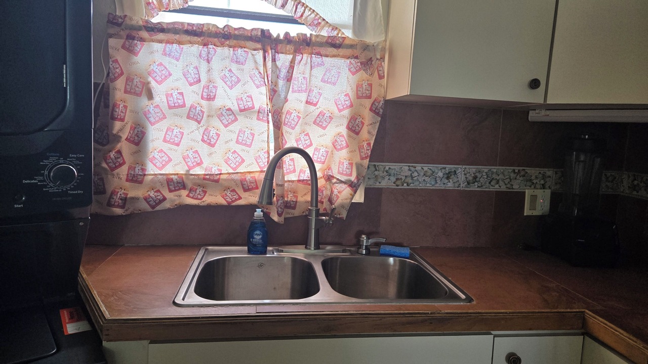 Photo of Kitchen in Estate Demarara