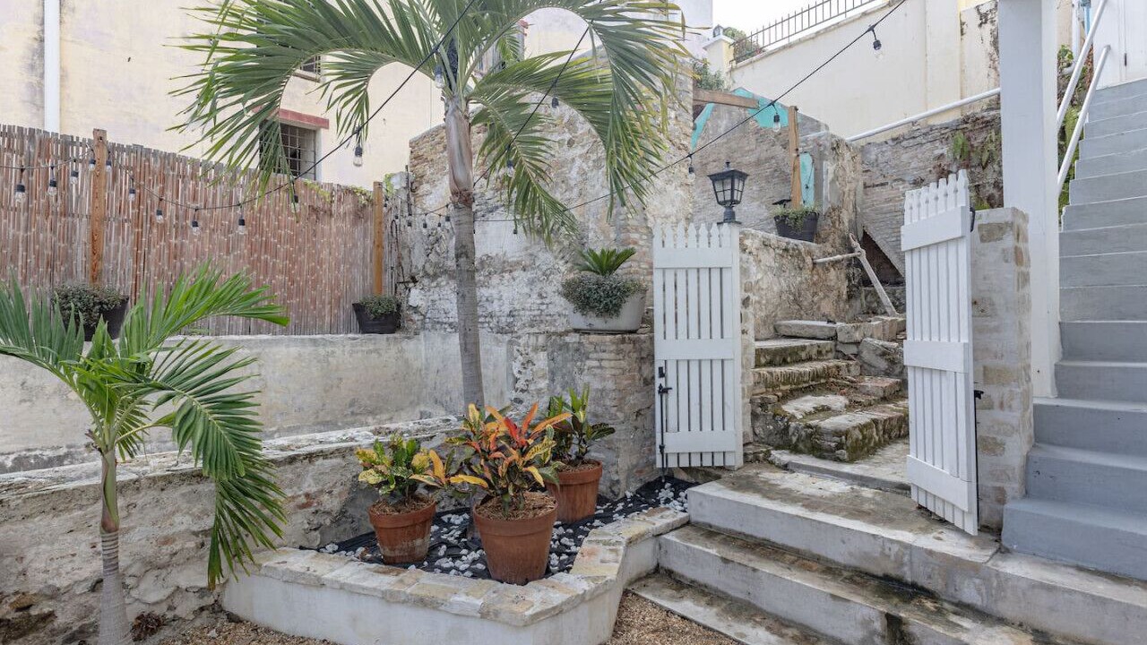 Photo of Outdoor in Estate East Street
