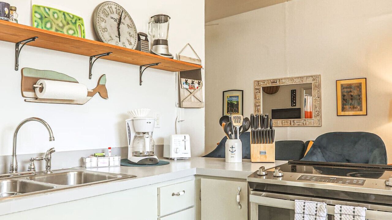 Photo of Kitchen in Estate East Street