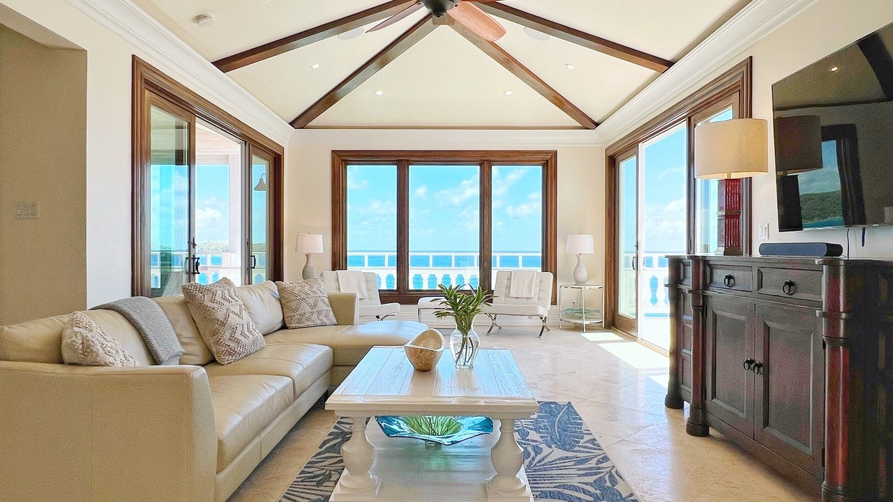 Photo of Livingroom in Bolongo Bay