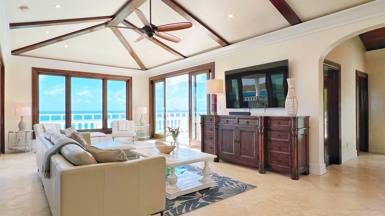 Photo of Livingroom in Bolongo Bay