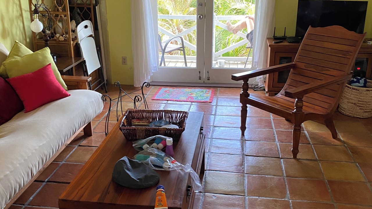 Photo of Livingroom in Chenay Bay