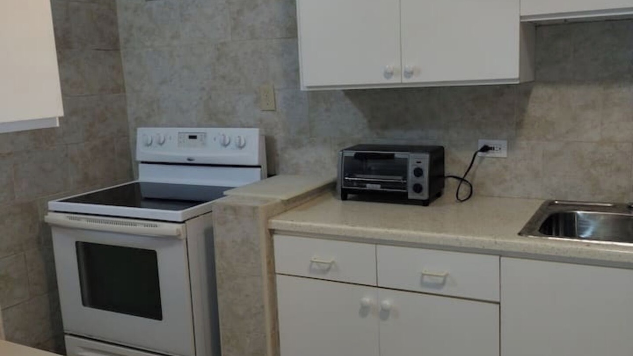 Photo of Kitchen in Estate Golden Rock