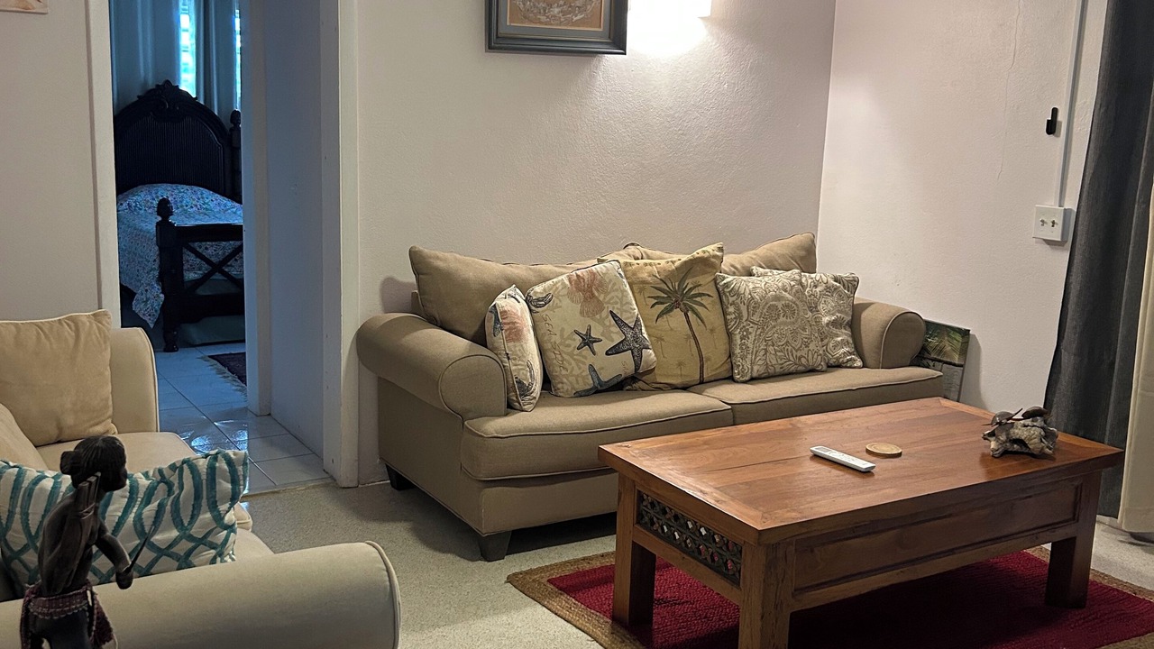 Photo of Livingroom in Estate Golden Rock
