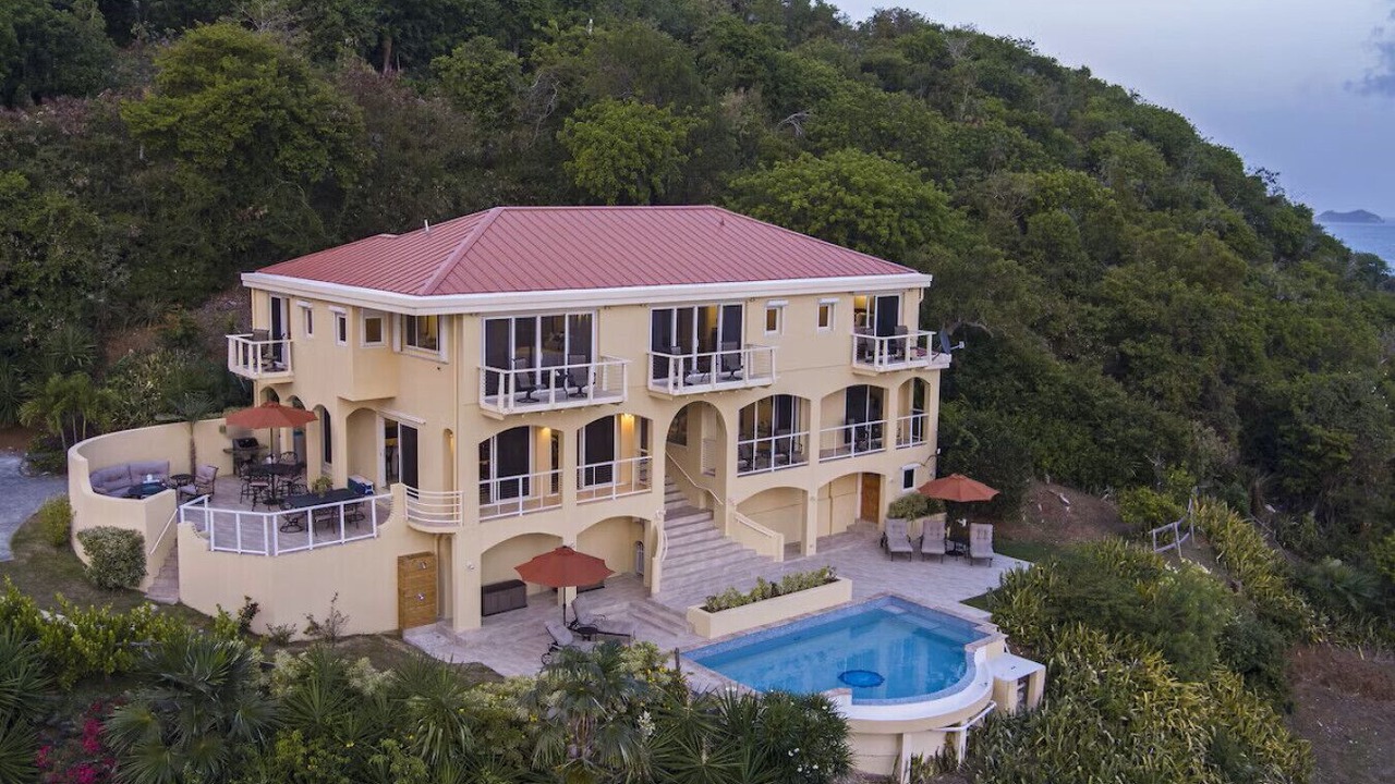 Photo of Outdoor in Estate Little Saint Thomas