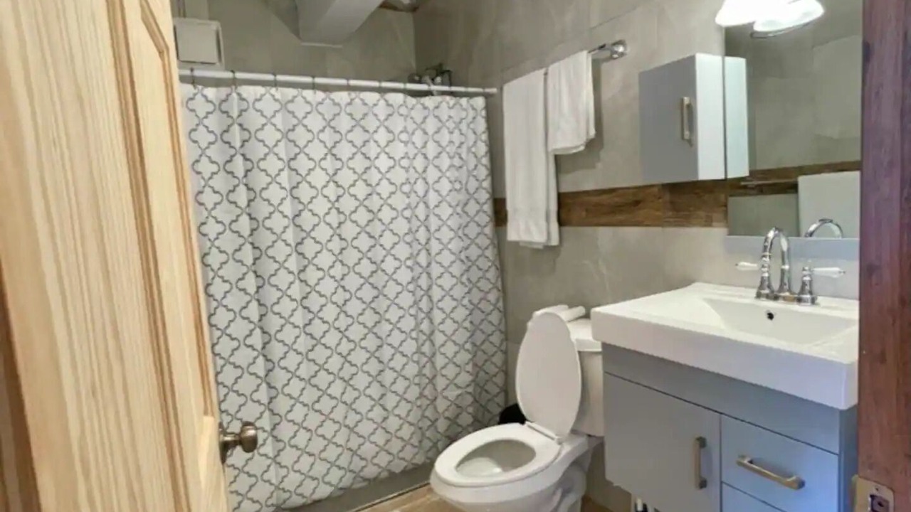 Photo of Bathroom in Estate Contant