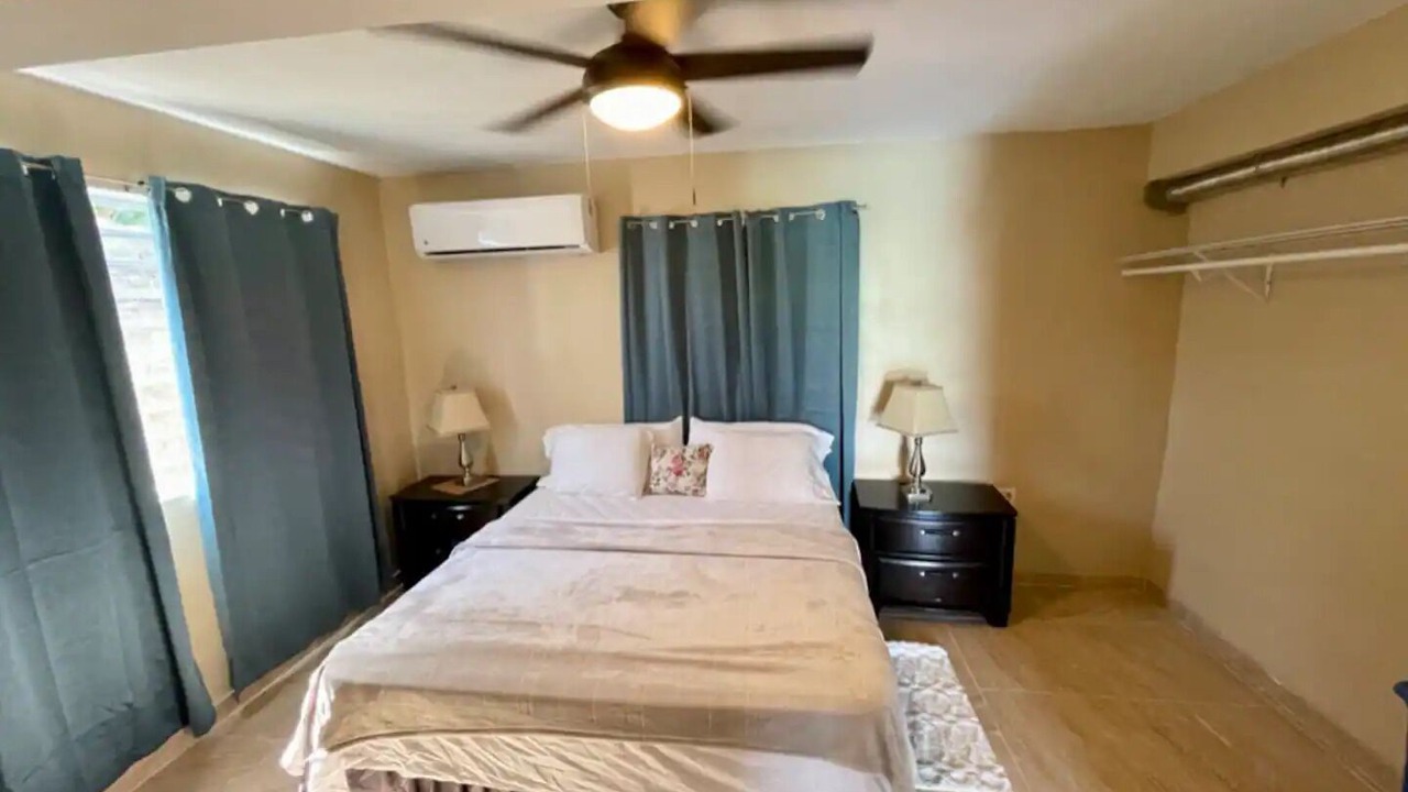 Photo of Bedroom in Estate Contant