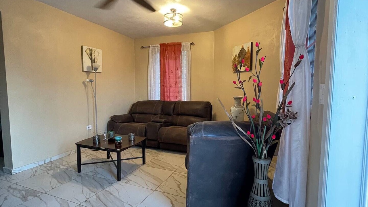 Photo of Livingroom in Estate Contant