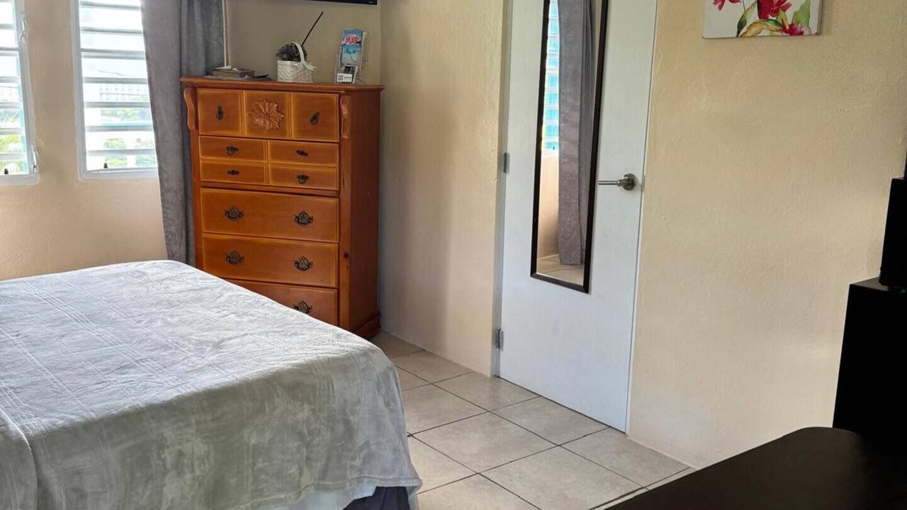Photo of Bedroom in Estate Lower John Dunko