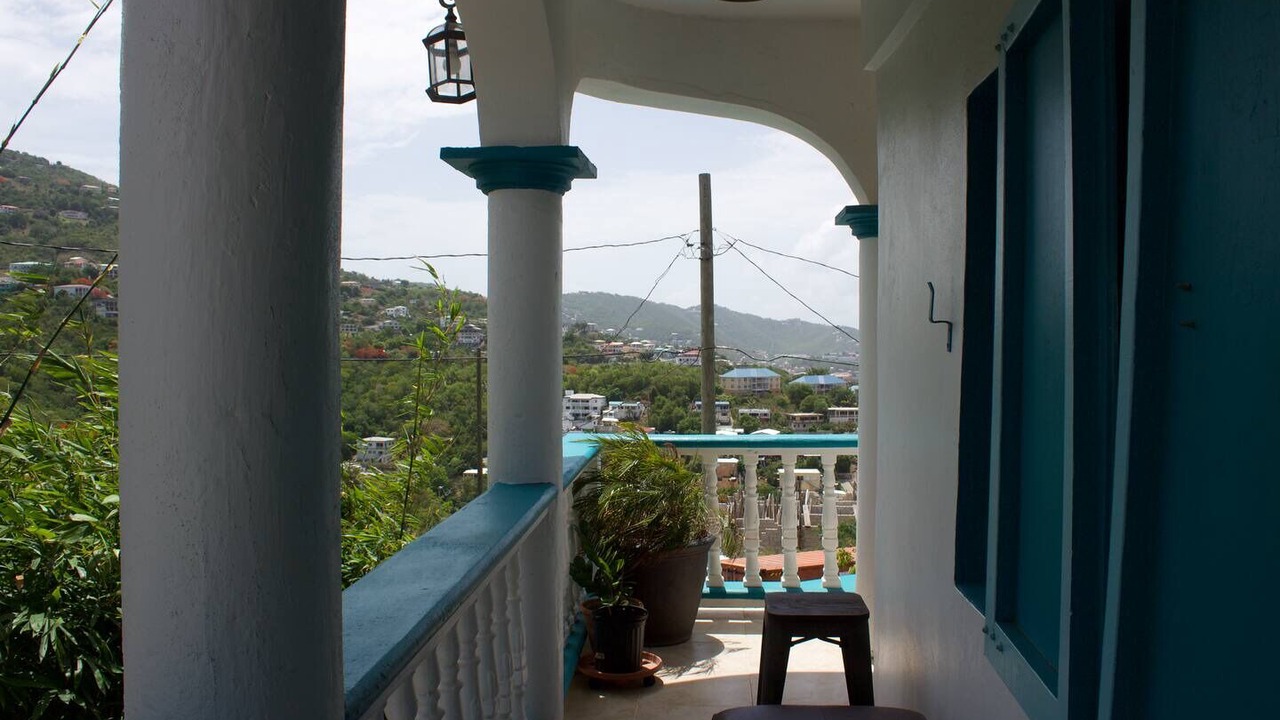 Photo of Outdoor in Estate Lower John Dunko