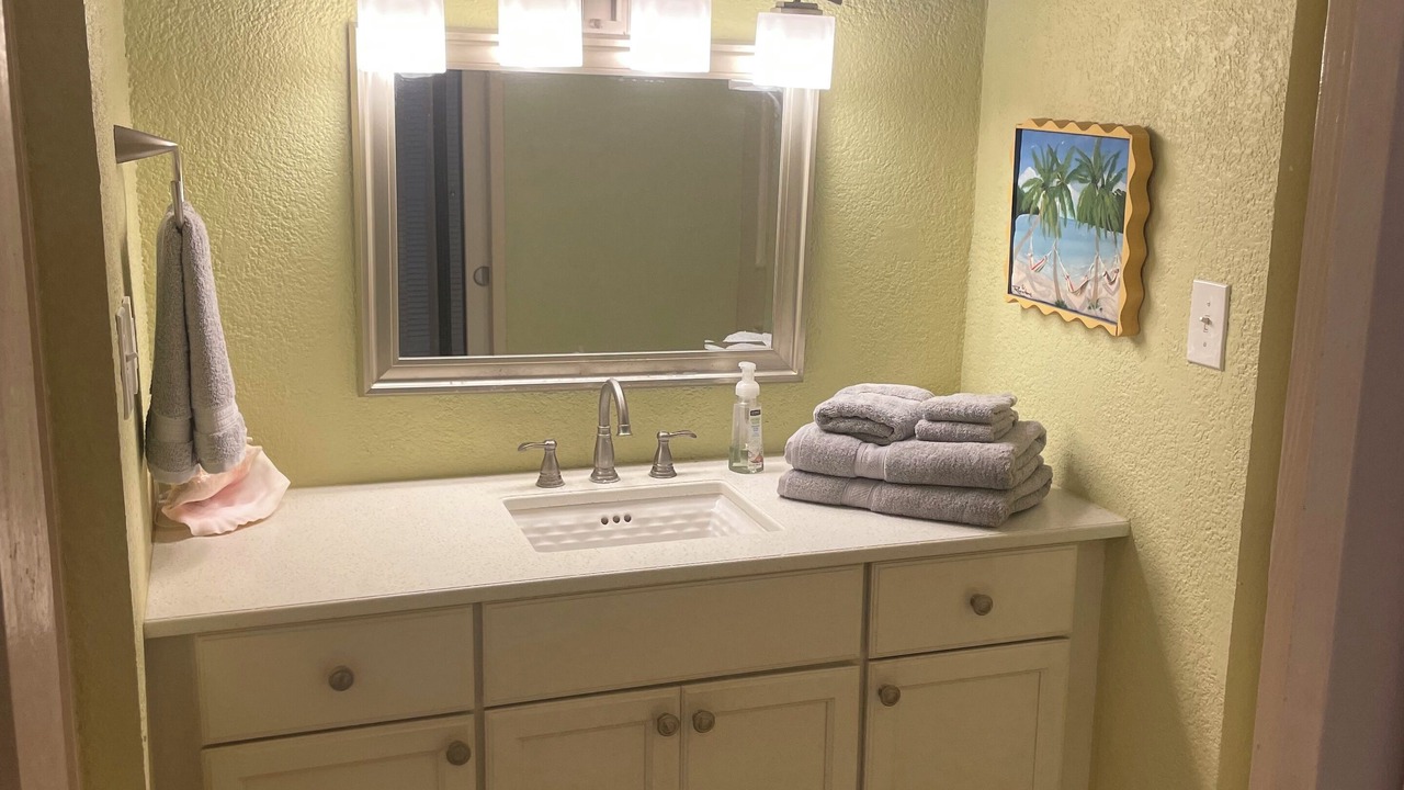 Photo of Bathroom in Bolongo Bay