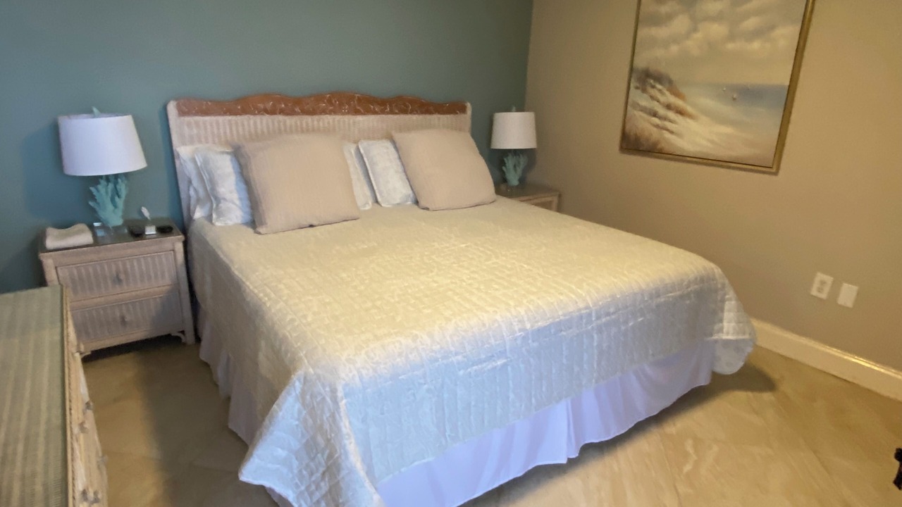Photo of Bedroom in Bolongo Bay