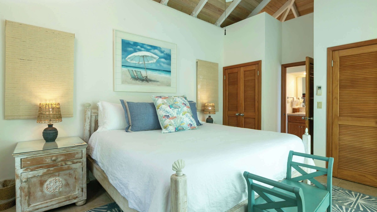 Photo of Bedroom in Point Rendezvous