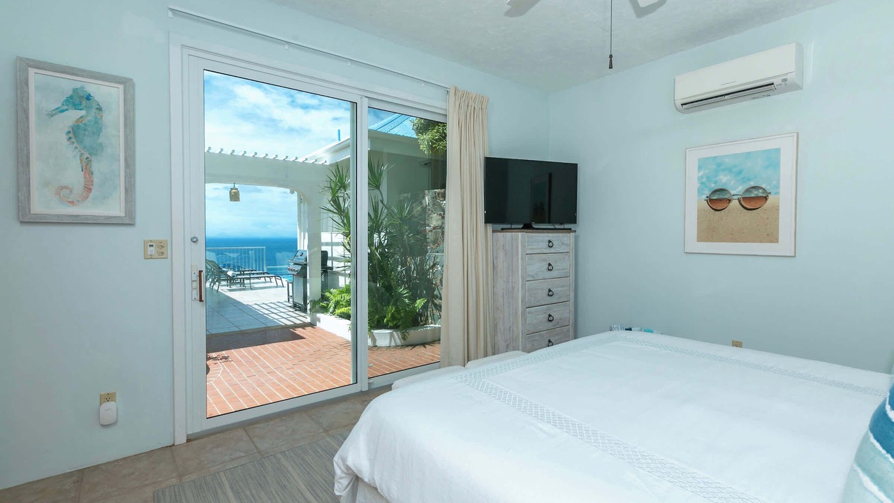 Photo of Bedroom in Point Rendezvous