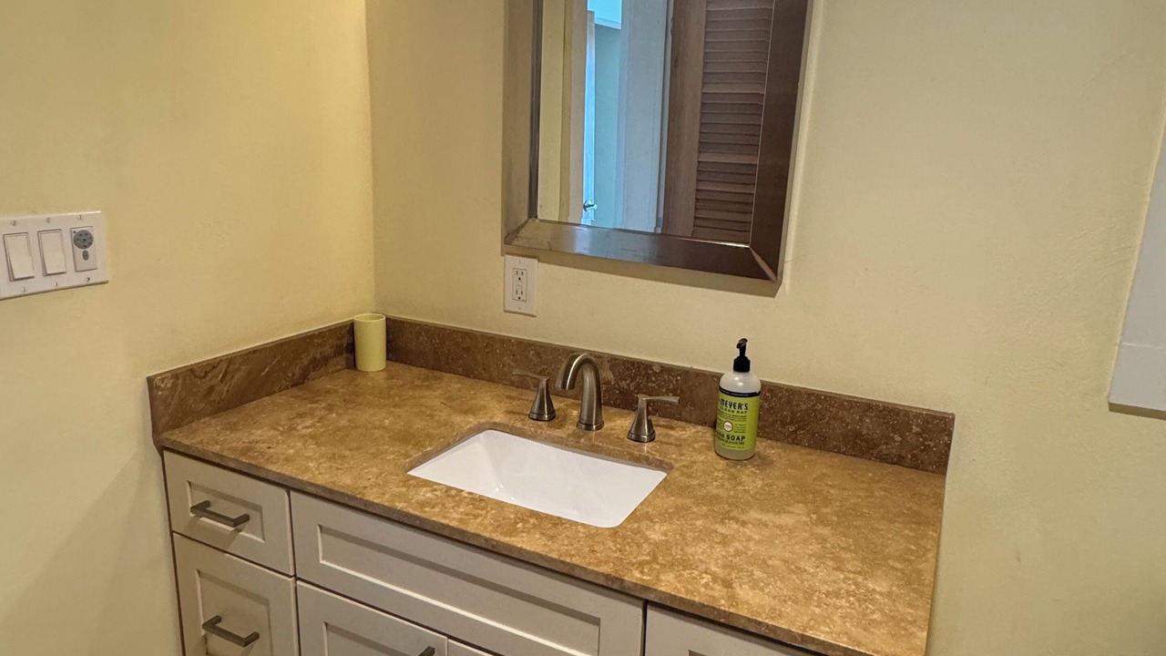 Photo of Bathroom in Kingshill