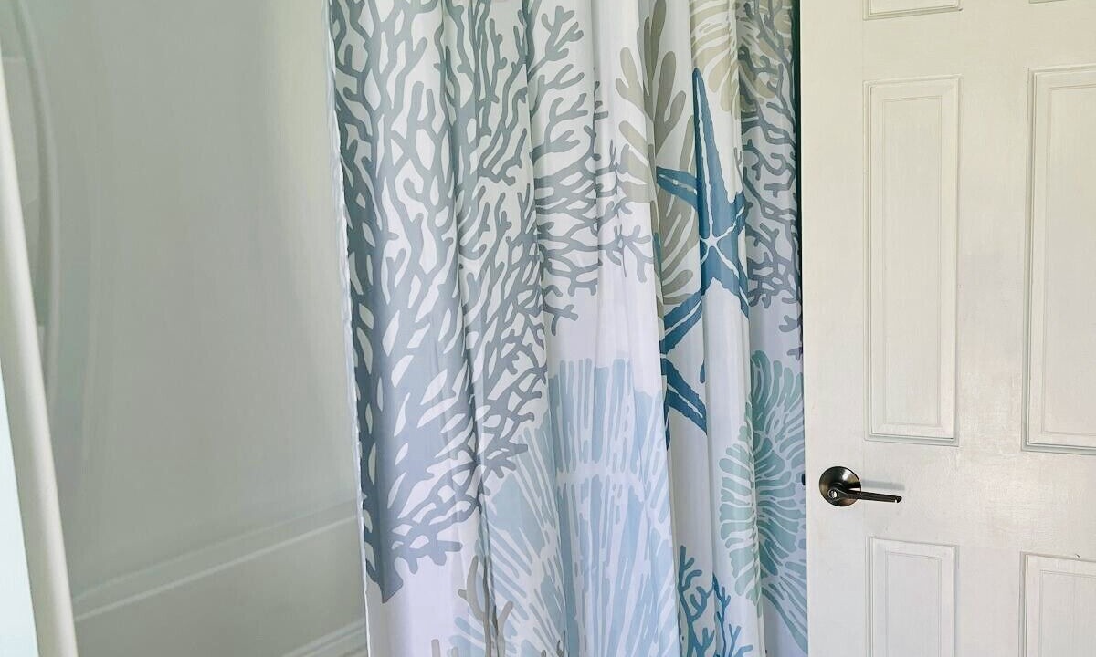Photo of Bathroom in Estate Salt River