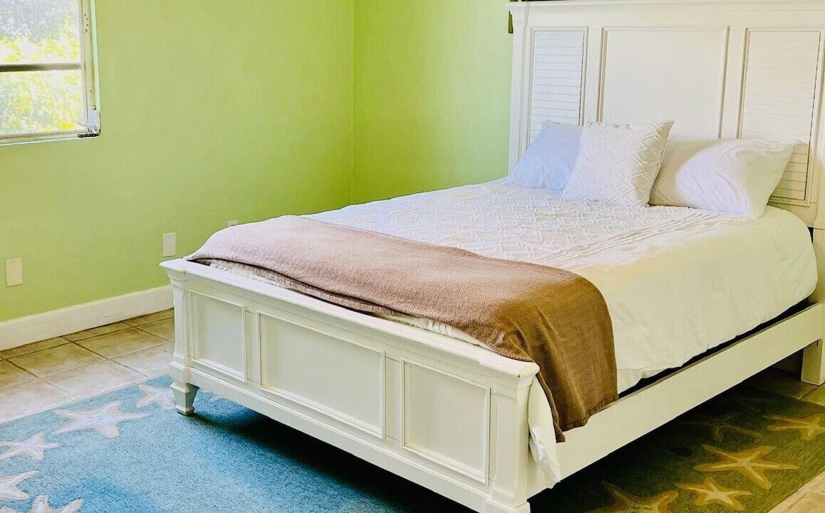 Photo of Bedroom in Estate Salt River