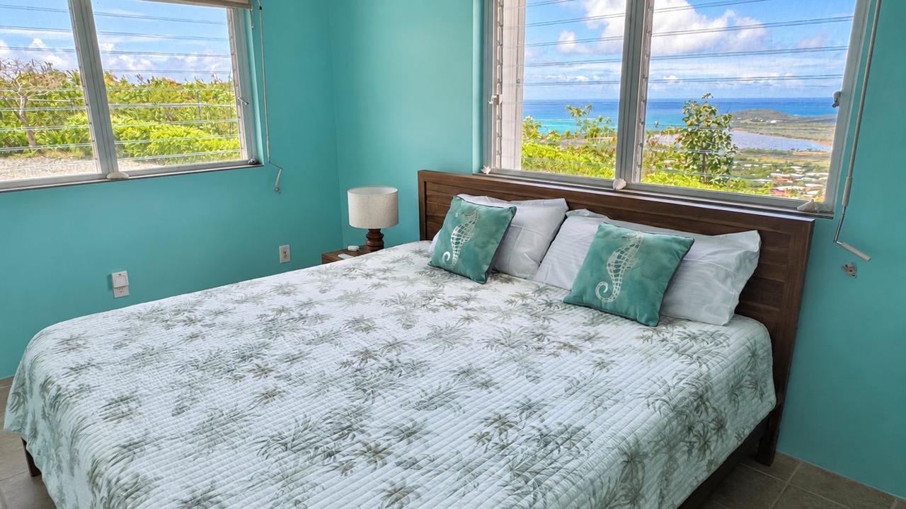 Photo of Bedroom in Estate Union and Mount Washington