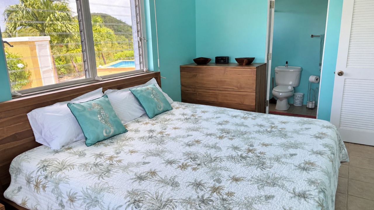 Photo of Bedroom in Estate Union and Mount Washington