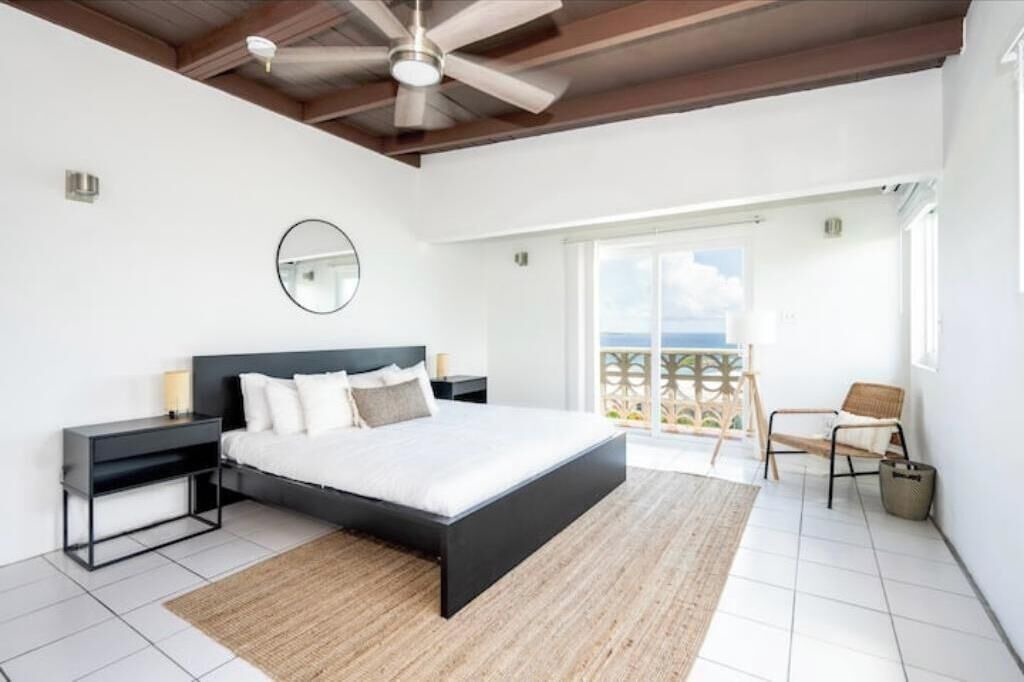 Photo of Bedroom in Estate Frenchman Bay