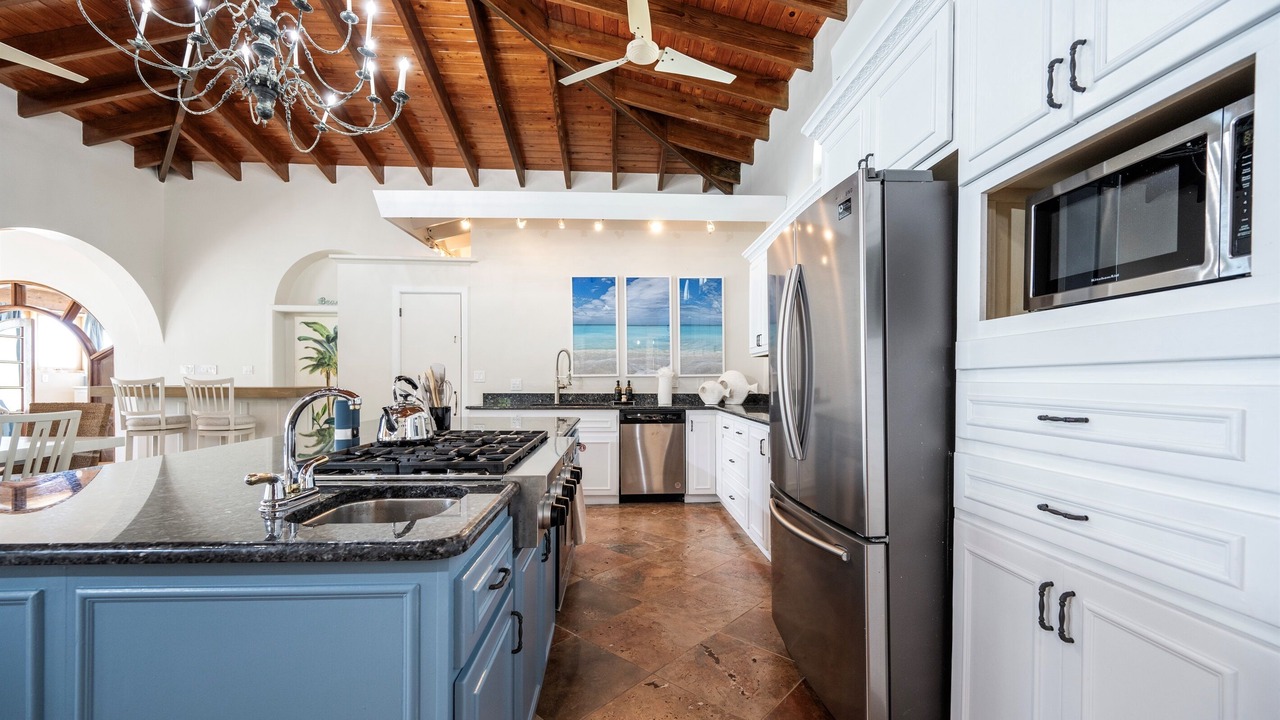 Photo of Kitchen in Tropaco Point