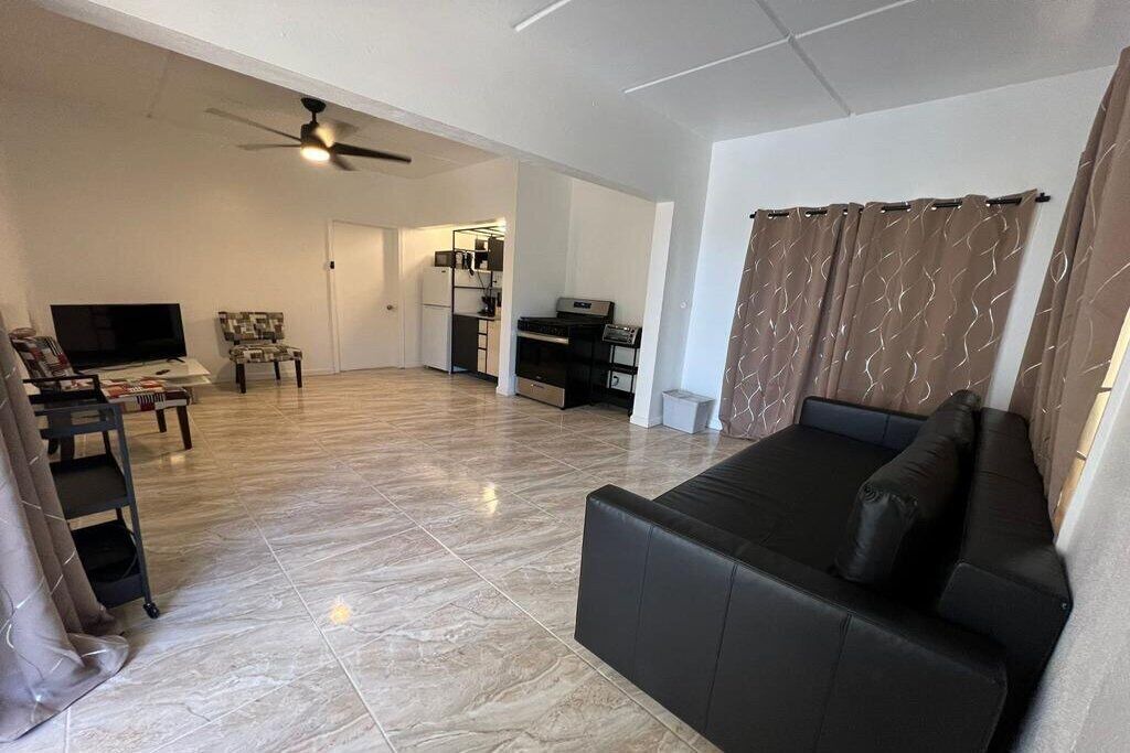 Photo of Livingroom in Estate Eastern Water Island