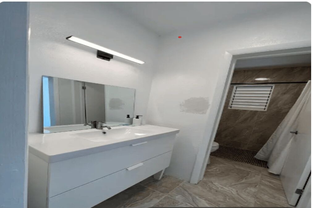 Photo of Bathroom in Estate Eastern Water Island