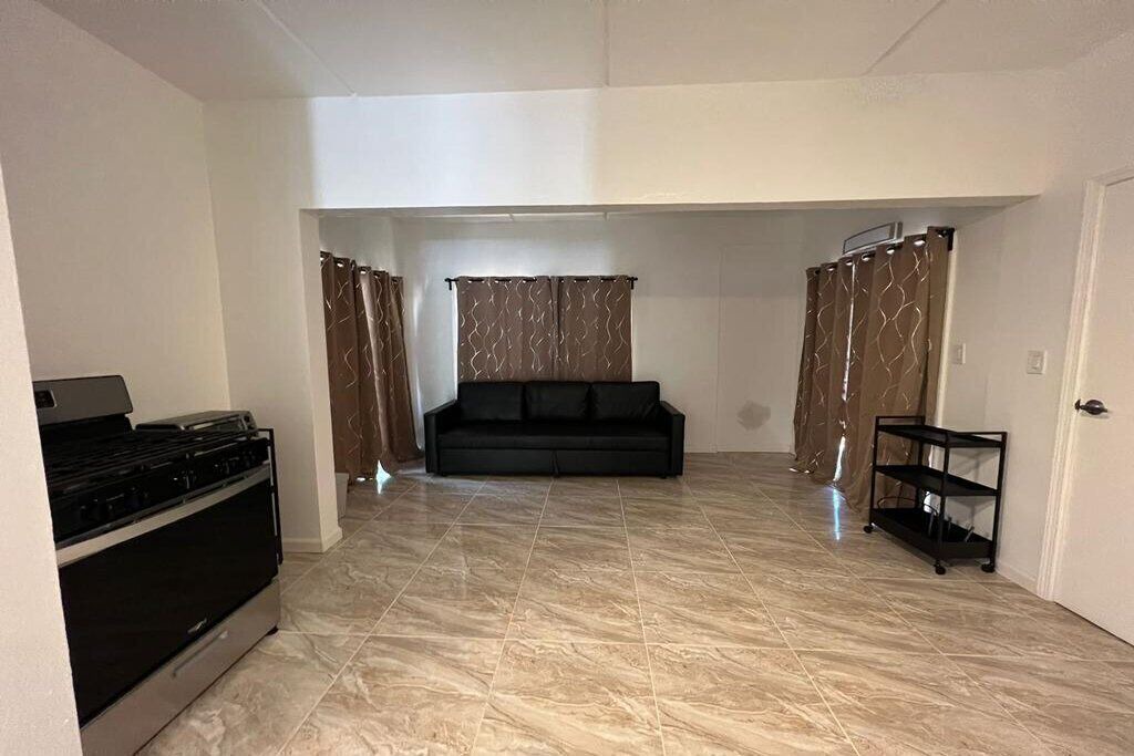 Photo of Livingroom in Estate Eastern Water Island