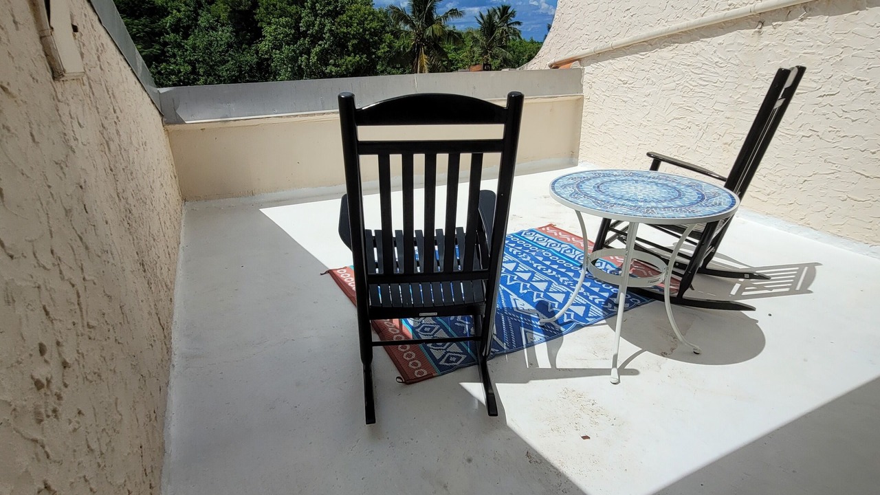 Photo of Outdoor in Estate Golden Rock