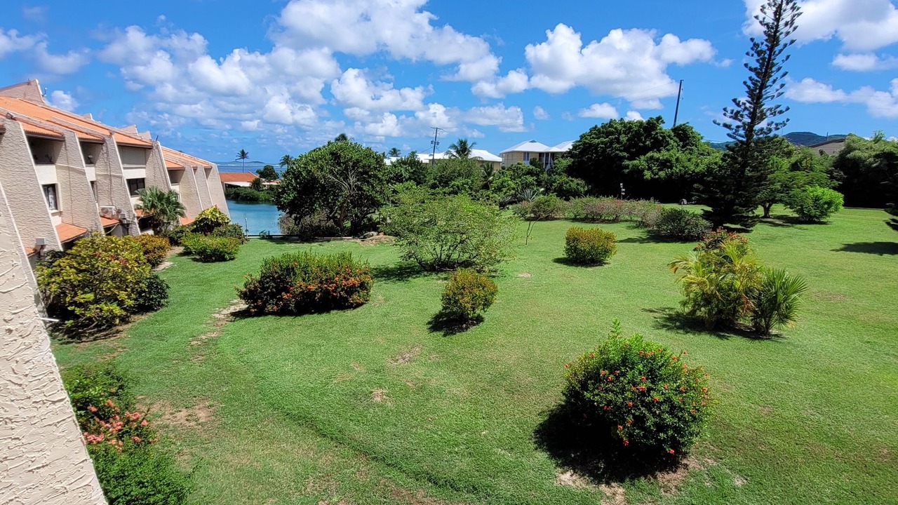 Photo of Outdoor in Estate Golden Rock
